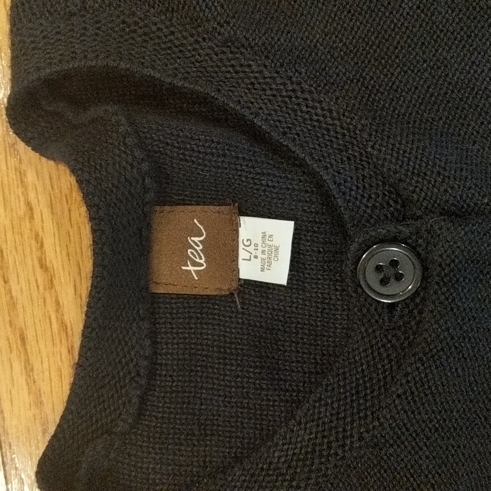 Tea Collection Ruffle Shoulder Cardigan - Picture 2 of 4